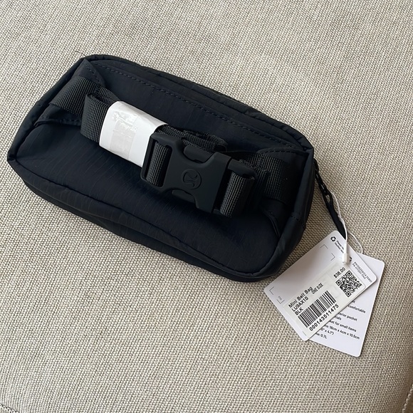 BNWT Black Mini EBB - Picture 2 of 2